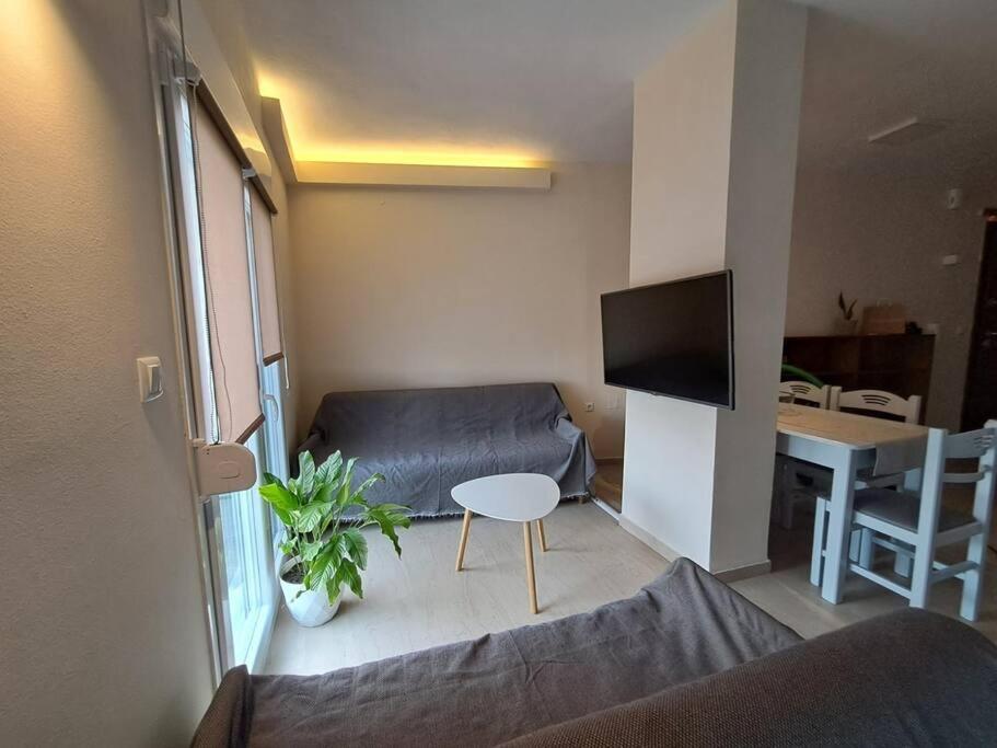 Parkview Central Apartment - Xanthi Extérieur photo
